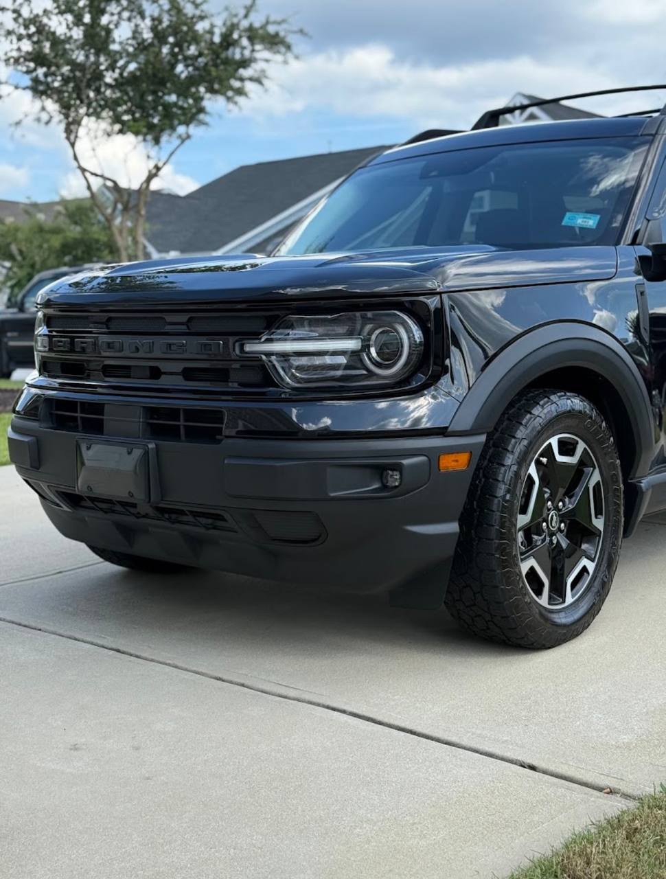 Black Ford Bronco Sport, glass-shine finish